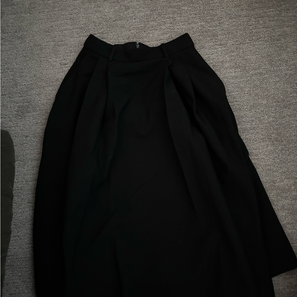 Babaton Skirt